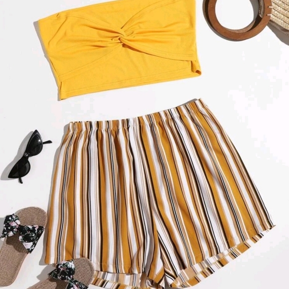 Twist top short set - Picture 3 of 3